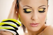 Sliczny makijaż taki żywy :D