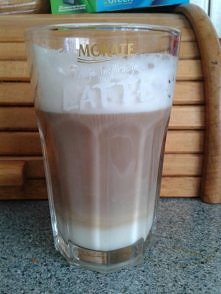 moja latte z uzyciem jedyni...