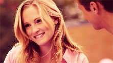 Candice Accola
.gif.