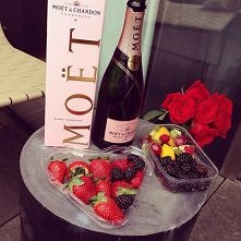 Taki niewielki prezent, a j...