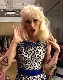 Uwielbiam Go w tej stylizac...