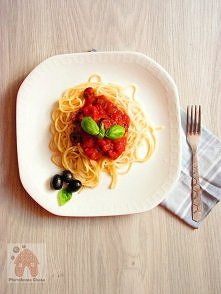 pyszne spaghetti pomidorowe