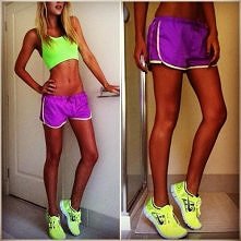 Dzisiejsza aktywność:
-Mel B na brzuch
-60 brzuszków
-55 skrętoskłonów
-20 nożyc pionowych i poziomych na każdą nogę