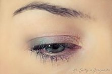 Makijaż na dziś! :) 
Zapraszam na bloga:
adf. ly/i5mss
(usuń spację przed ly i poczekaj 5sek)

PRZEPRASZAM ZA LINK, ALE TYLKO W TAKI SPOSÓB MOGĘ TUAJ WKLEIĆ LINK. ZSZYWKA BLOKUJ...