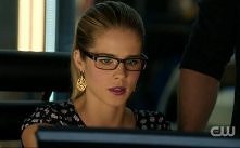 Felicity Smoak industrial
