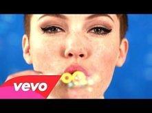 Chlöe Howl - I Wish I Could Tell You (Official Video)