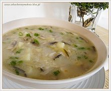 Rosolnik z pieczarkami i szczypiorkiem
(przepis po kliknięciu w zdjęcie)