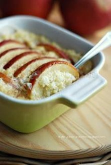 Pieczona jaglanka z kokosem i jabłkiem