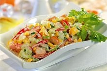 Składniki:
Sos tatarski WINIARY 3 łyżki
seler naciowy 3 łodygi
papryka czerwona mała 1 sztuka
parówka 1 sztuka
jajko ugotowane na twardo 1 sztuka
kukurydza konserwowa 0,5 puszki...