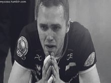 Bo żyć godnie to nie znaczy nie upadać
Każdy robi błędy, ważne jak będziesz wstawać