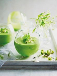 Odchudzająca zupa z groszku i jarmużu - PRZEPIS!

Jesz ====> chudniesz :) Polecam!