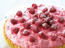 Krucha tarta z malinową pianką