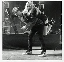 Nie wmawiajcie mi że nie ma Rydellingtona oni mają ciągle  jakieś nowe zdjęcia razem i to jeszcze takie