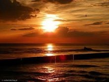 zachód słońca nad morzem