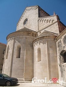 Trogir – portowe miasto z zachwycającą starówką | CroLove.pl