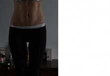 Dziewczyny  pomóżcie! Jako, że    wiele z was dużo ćwiczy to napewno możecie coś mi doradzić. Od jakiegoś czasu staram się coś zrobić ze swoją talią. Nigdy nie miałam jej wąskie...