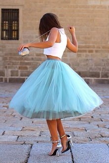 UNDERskirt