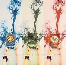 Niezgodna, Zbuntowana i Wierna