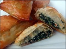 Pierożki z ciasta filo z ło...