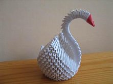 zygotowujemy małe prostokąty, niestety aż około 500 sztuk. Jedną zwykłą kartkę A4 dzielimy na 32 prostokąty metodą na pół, na pół itd...

                 

 

 

Teraz zabieram...