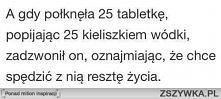 Telefon w ostatniej chwili od chłopaka którego taak naprawdę kochała ta dziewczyna.. ;c