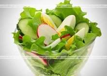 Sałatka z rzodkiewek, jajka...