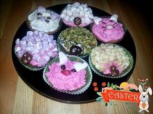 wściekłe muffiny z pysznym kremem!

przepis po kliknięciu w zdjęcie

Polub na facebooku: bo lubię jeść

:)