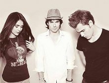 Ian, Nina i Paul :D ja od zawsze jestem Delenowcem *,*