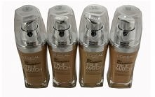 Podstawą dobrego makijażu jest dobry podkład. Musi być idealnie dobrany do naszej karnacji, jak również do potrzeb skóry. Nie może podkreślać suchych skórek, czy tworzyć plam.