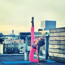 rozciąganie z rana :)