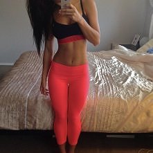 brzuszek mniam mniam :)