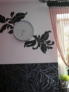 Ozdoba zegara wycięta z tapety   
co o tym sądzicie ?