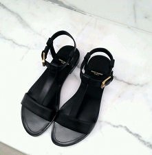 piękne klasyczne sandałki ♥