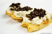 kartofle + (mus z kalafiora+czarna soczewica)