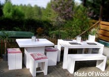 Zestaw mebli w kolorze białym