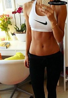 Siemson *.- . Mam pytanie dziewczyny. Jak ćwiczyłyście, żeby schudnąć byłyście na diecie? ;)