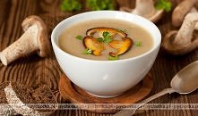 Zupa krem z cukinii z kurkami lub borowikami