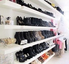 kto chce taką garderobę? :)