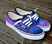 O co chodzi z tym galaxy?? Ona mi się aż tak bardzo nie podobają... Wzór, jak wzór.