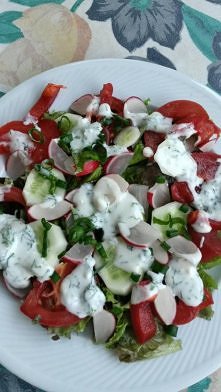 sałatka wiosenna i dressing koperkowo-jogurtowym ♥