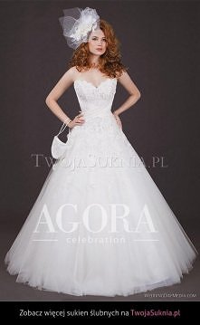 Sprzedam przepiękną suknię ...