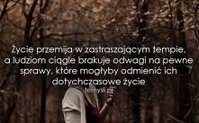 bo ludzie nie mają odwagi by coś zmienić.. wolą pozostawać w swojej bezpiecznej sytuacji i nie narażać się na dodatkowe stresy ze strachu przed porażką, co oczywiście jest niedo...