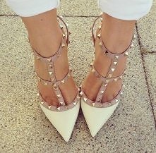 mam na sprzedaż takie buciki, rozmiar 37 :)

nowe !