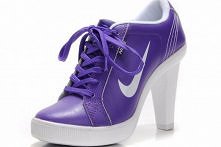 Early Available: Womens Nike Boots Dunk Sb Low Heels - Purple White