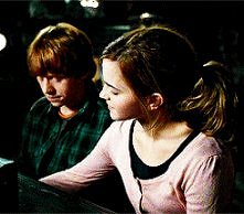 I jak on na nią patrzy ;*