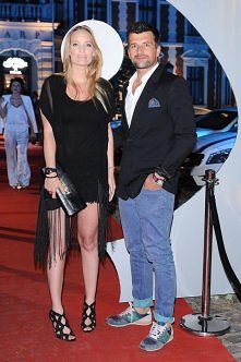 Samochód Roku `Playboya` | Moda Cafe

Odmieniona Kaja Śródka, pierwsza kobieta na świecie, której ciąża zmieniła nie tylko światopogląd, ale i rysy twarzy. Przypadek medyczny z ...