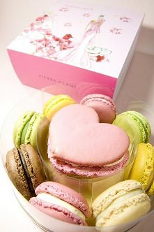 Pierre Hermé, Paris