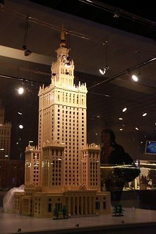 Pałac Kultury i Nauki w… Krakowie tylko do 29 czerwca 
Największa w Polsce Wystawa. Budowli z Klocków LEGO dobiega końca

Jeszcze tylko kilkanaście dni krakowianie mają szansę p...