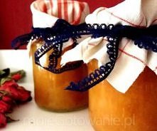 Prażone Jabłka 
Czas przygotowania: 60 minut
Czas gotowania: 40 minut
Składniki
5 kg jabłek słodkich
3/4 szklanki cukru
2 cytryny
1 pomarańcza
3 łyżeczki kwasku cytrynowego
słoi...