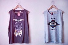 lewo czy prawo ?
dla mnie lewo :)